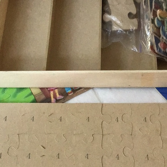 COPY - PJ Masks 7 puzzle set , sturdy pieces, wood box, complete, 1 piece w dam… - Picture 16 of 16